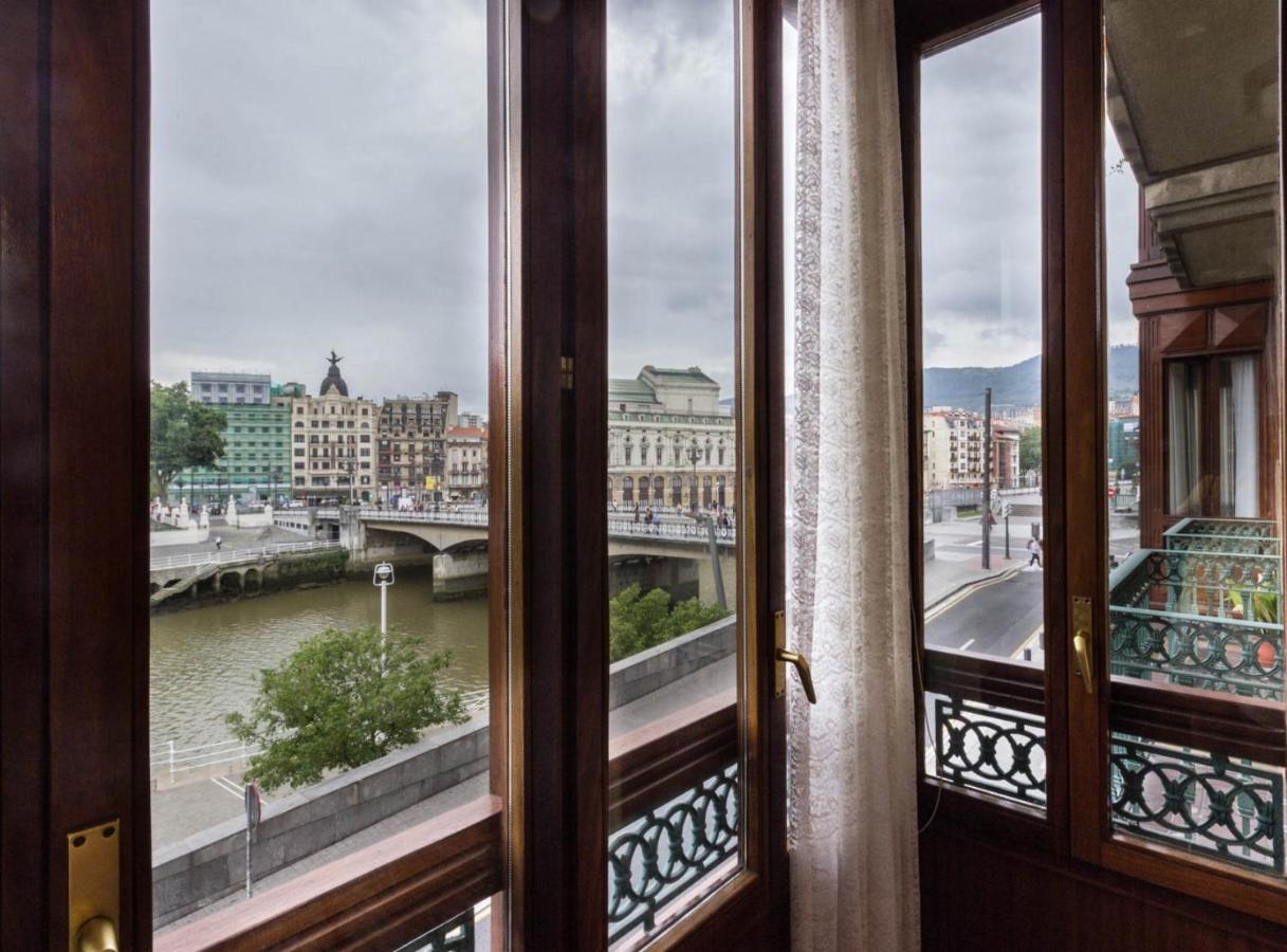 Piso Senorial Con Vistas A La Ria By Urban Hosts Apartment Bilbao Exterior photo